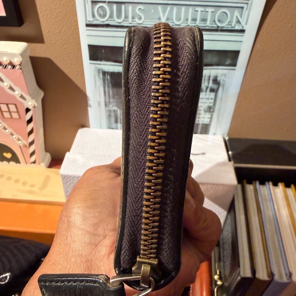 ⭐️⭐️Vintage Gucci GG Marmont Long Zip-around Wallet - Picture 4 of 13